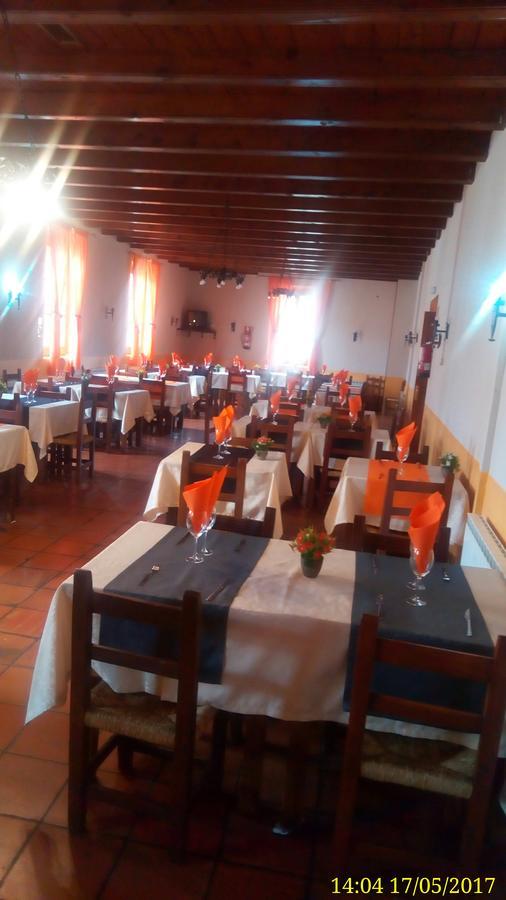 Hostal De La Villa Molinos Extérieur photo