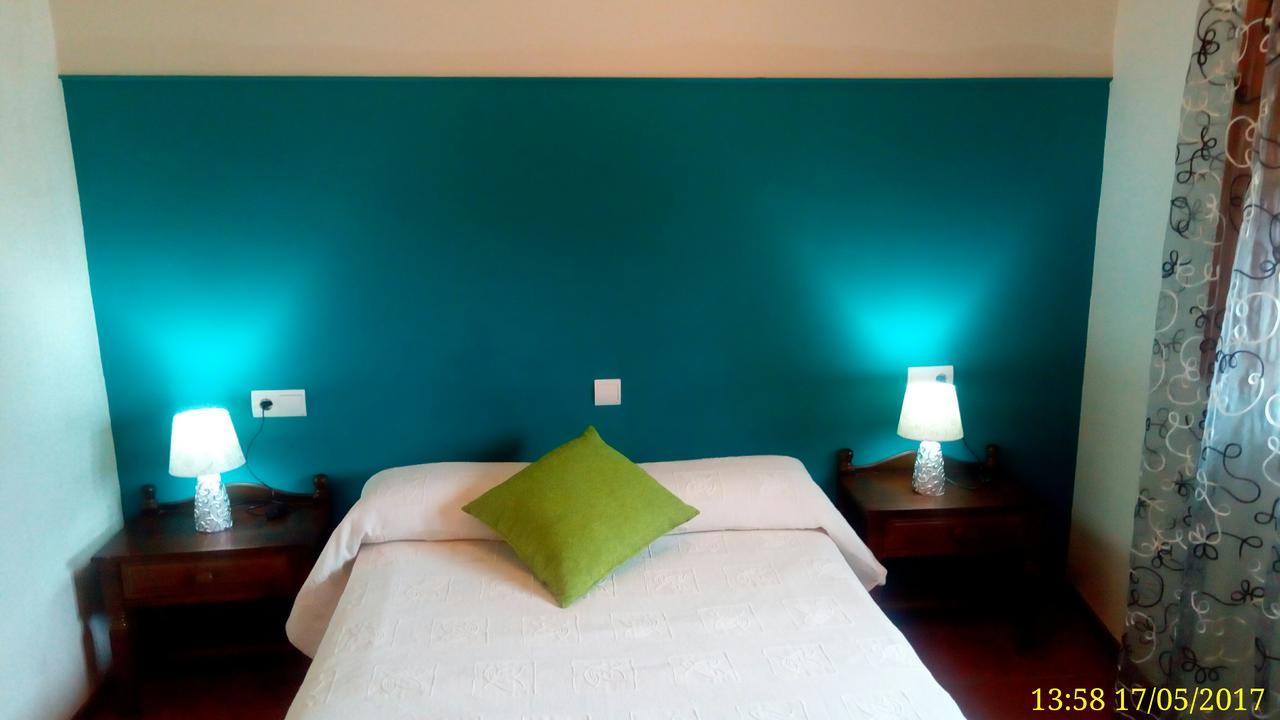 Hostal De La Villa Molinos Extérieur photo