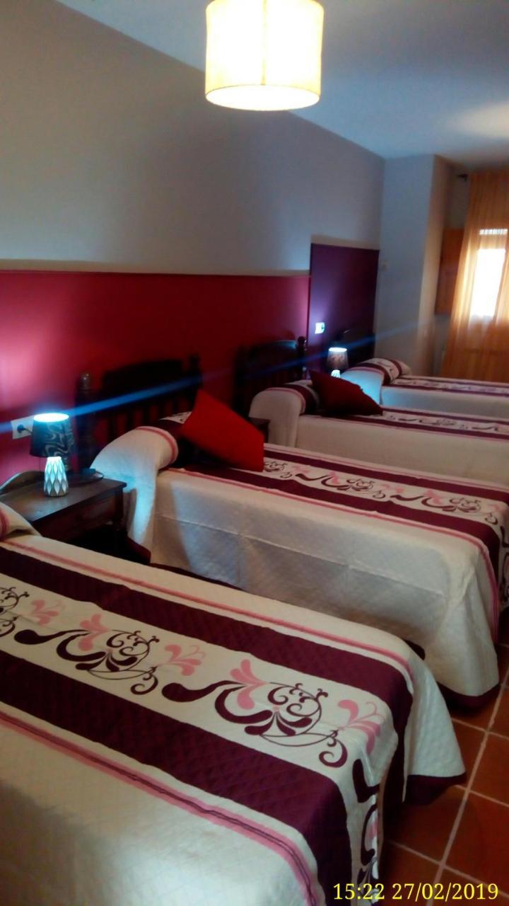 Hostal De La Villa Molinos Extérieur photo