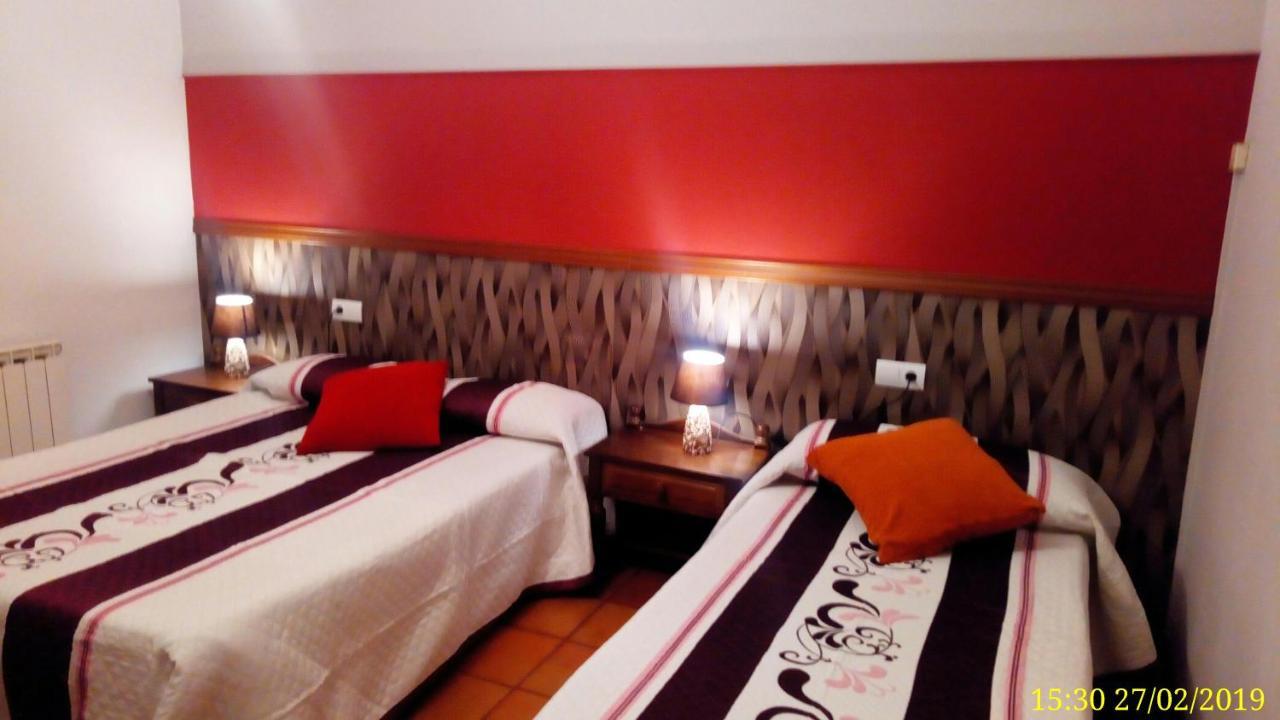 Hostal De La Villa Molinos Extérieur photo